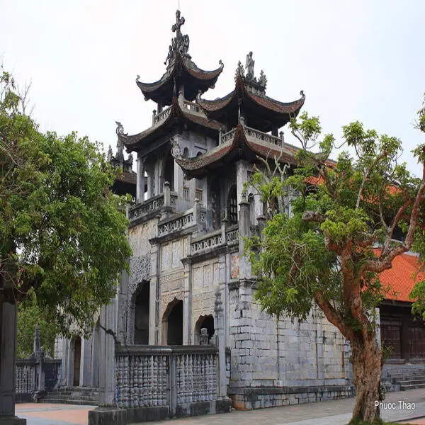 Kiến trúc tôn giáo là gì? Các công trình kiến trúc tôn giáo ở Việt Nam