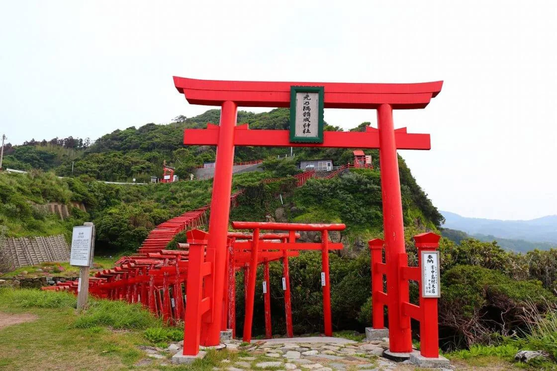 Cổng torii Nhật Bản