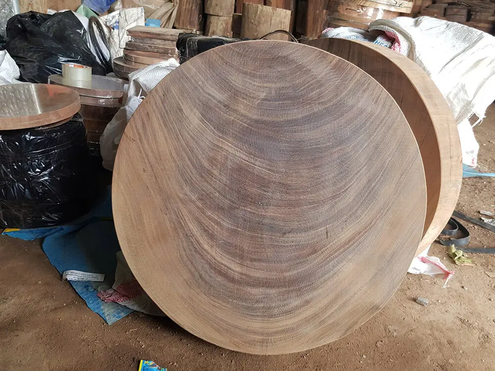Thớt gỗ nghiến