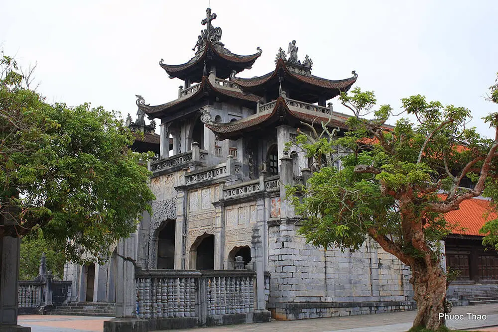 Đặc điểm chung của kiến trúc tôn giáo