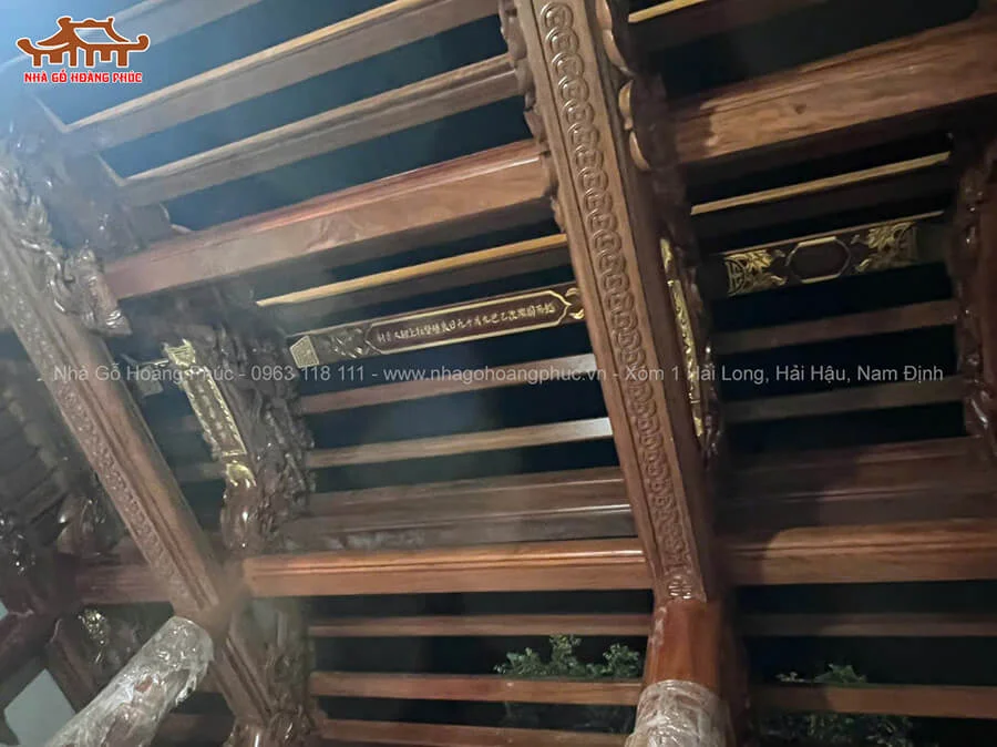 lap-dung-dat-noc-nha-tho-ho-le-gia-dinh-anh-le-duc-doanh-tai-gia-vien-ninh-binh-8