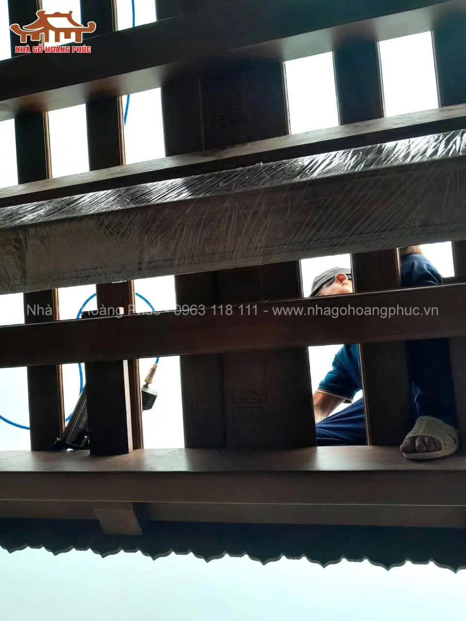 lap-dung-thuong-luong-nha-go-3-gian-go-lim-lao-tren-tang-2-tai-van-dinh-ha-noi-4