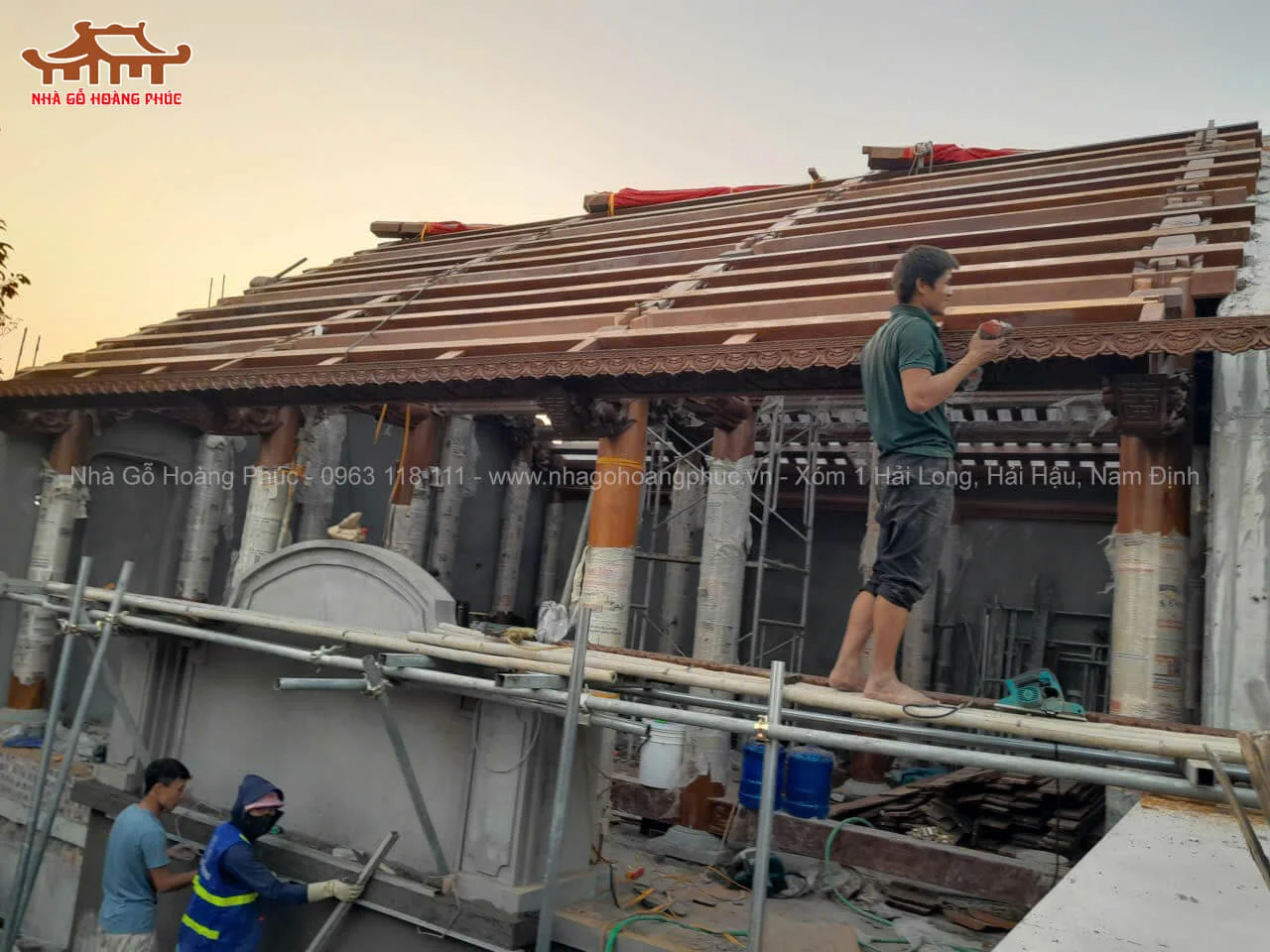 lap-dung-thuong-luong-nha-go-3-gian-go-lim-lao-tren-tang-2-tai-van-dinh-ha-noi-6