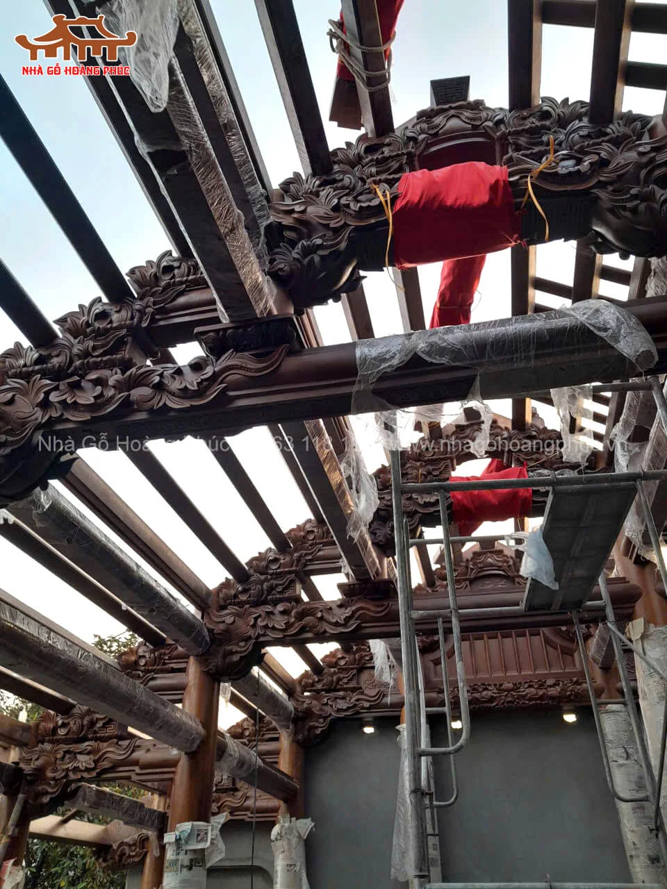 lap-dung-thuong-luong-nha-go-3-gian-go-lim-lao-tren-tang-2-tai-van-dinh-ha-noi10