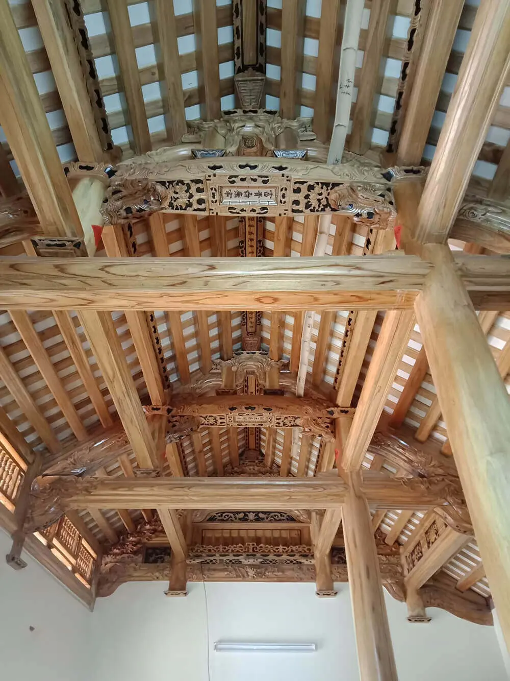 Kỹ thuật "trốn cột" thông minh